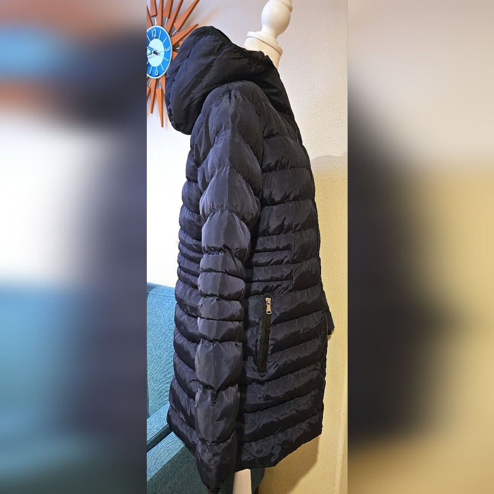 Like NEW Beautiful Blue Long Puffer Coat Medium - Picture 6 of 9
